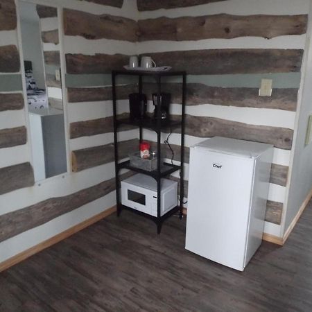 هانتسفيل Bed And Breakfast Comfy & Cozy المظهر الخارجي الصورة